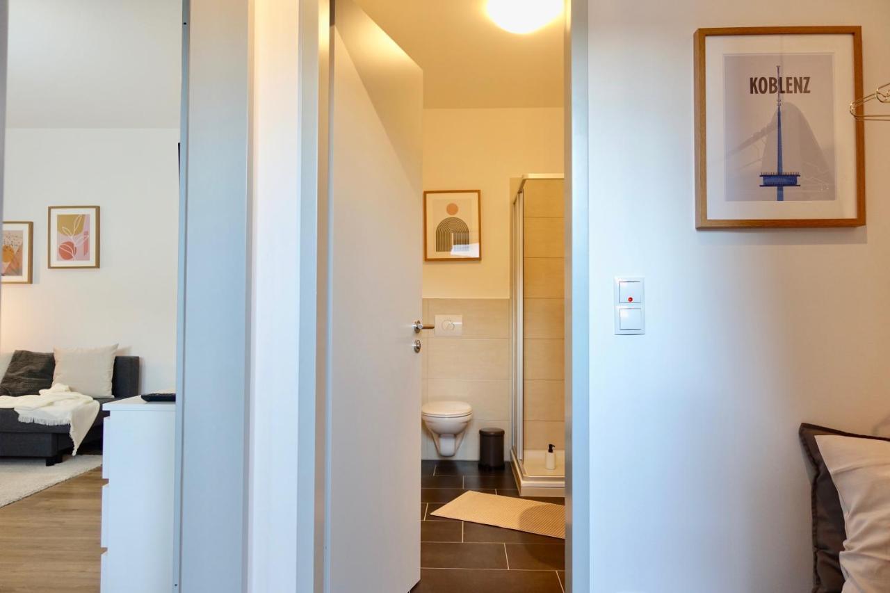 Neu - Gemuetliches Und Modernes Apartment Mit Stellplatz Koblenz  Exterior photo